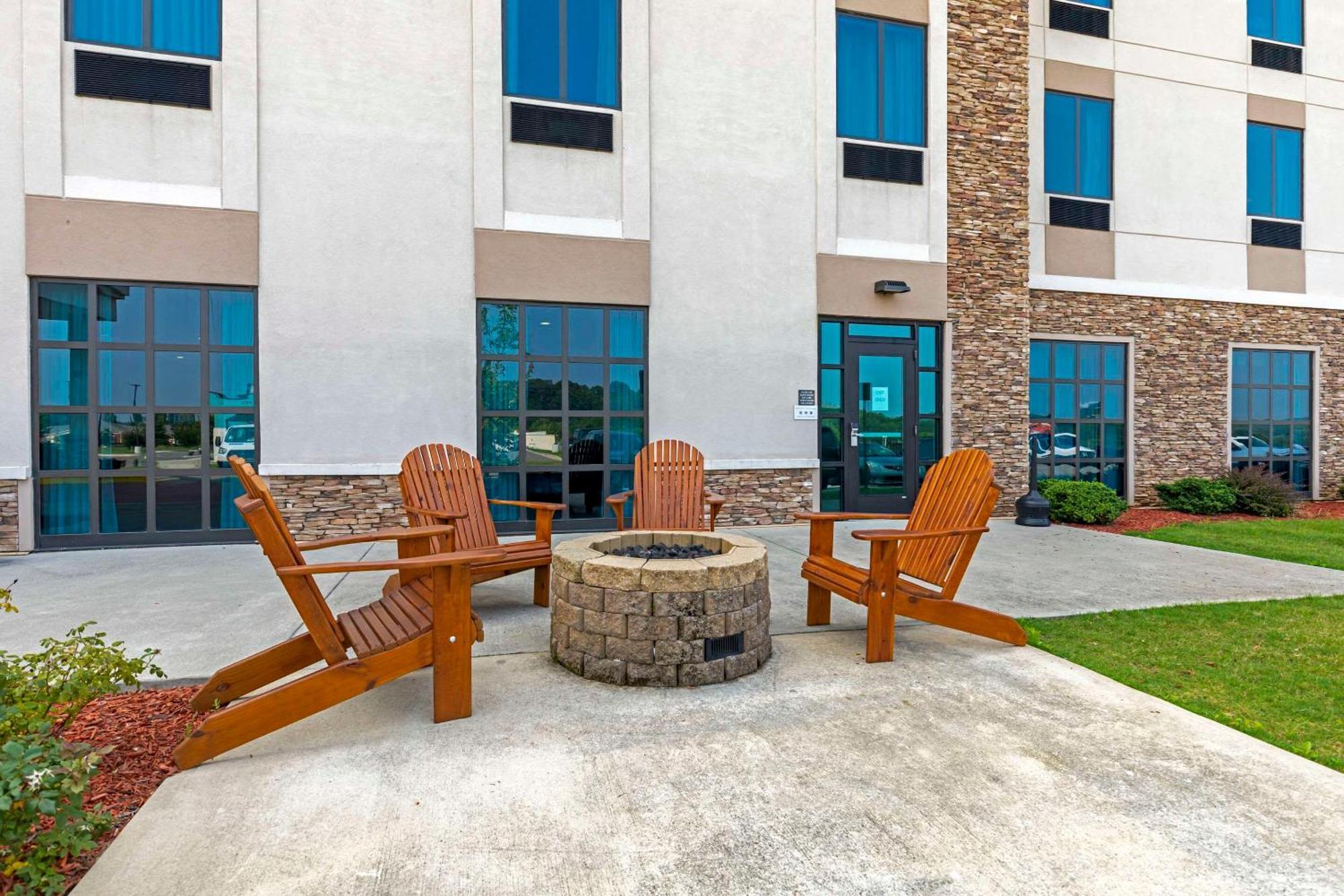 Comfort Inn & Suites East Ellijay Extérieur photo